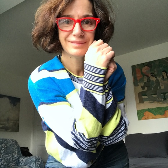 Max Azaria Color Block Sweater - Picture 2 of 11